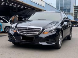 Mercedes-Benz E-Class E 200