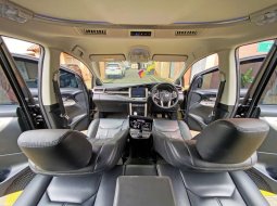 Toyota Kijang Innova 2.0 V 2020 new mdl usd 2021 siap TT om reborn bensin 4