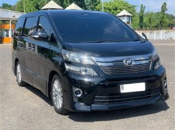 Toyota Vellfire ZG Audioless