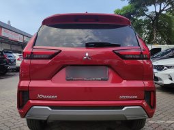 Mitsubishi Xpander Ultimate A/T 2022 Merah 12