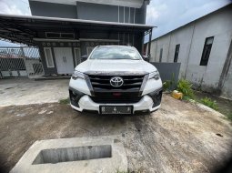 Fortuner TRD Sportivo 2019 Kick Sensor