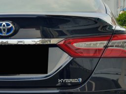 Toyota Camry 2.5 Hybrid 2020 hitam km 26ribuan cash kredit proses bisa dibantu 4