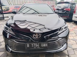 Toyota Camry 2.5 V Matic tahun 2020 kondisi Mulus Terawat Istimewa