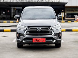Toyota Kijang Innova V Luxury 2021 Abu-abu 6