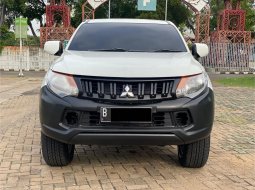 Mitsubishi Triton HD-X Manual