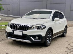 Suzuki SX4 S-Cross AT 2018 Putih 2