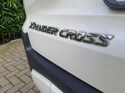 Mitsubishi Xpander Cross Premium Package AT 2021 Putih 10