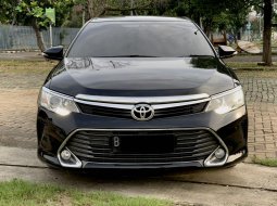 Toyota Camry 2.5 V