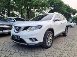 Nissan X-Trail 2.5 CVT AT Matic 2019 Putih