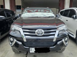 Toyota Fortuner VRZ 2.4 diesel AT ( Matic ) 2017 Hitam Km 89rban AN PT