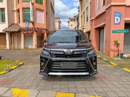  Toyota Voxy 2.0 AT 2019 Black Metalik Km 52rb DP 37jt Auto Approved 12