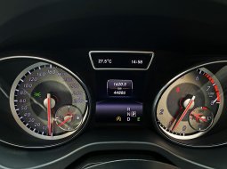 Mercedes-Benz GLA 200 Gasoline 2014 amg sport km 44rb dp 7jt mercy siap TT gla200 4