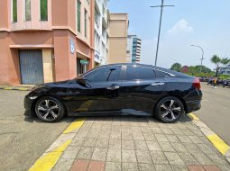 Honda Civic ES 2018 turbo dp ceper siap TT om tante 2