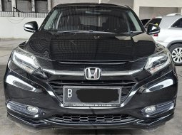 Honda HRV Prestige A/T ( Matic Sunroof ) 2017 Hitam Km 63rban Tangan 1 Good Condition