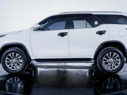 Toyota Fortuner 2.4 VRZ AT 2021 9