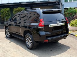 Toyota Land Cruiser Prado 2.7 Automatic tx hitam bensin 2017 km 79rban cash kredit proses bisa 8
