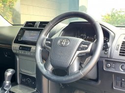 Toyota Land Cruiser Prado 2.7 Automatic tx hitam bensin 2017 km 79rban cash kredit proses bisa 16
