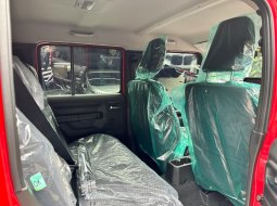 Suzuki Jimny 5 Doors 1.5 AT 2023 Merah