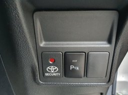 Toyota Kijang Innova 2.0 G 2018 silver matic km50rb cash kredit proses bisa dibantu 18
