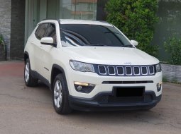 Jeep Compass Longitude 2019 putih km 27rban cash kredit proses bisa dibantu 2