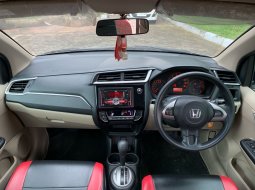 Honda Brio Satya E CVT 2018 Silver 10