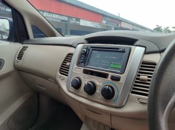 Toyota Kijang Innova 2.0 G AT 2011 18