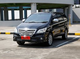 Toyota Kijang Innova 2.0 G 2014 Hitam 1