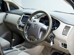 Toyota Kijang Innova 2.0 G 2014 Hitam 8