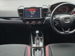 Honda City Hatchback New  City RS Hatchback CVT 2021 hitam km 19rban dp30jt pajak panjang cash kredi 7