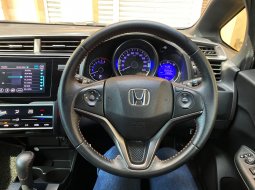  Honda Jazz 1.5 RS 2019 AT Hitam km 50rb DP 11jt Siap TT harga tinggi 12