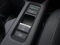 Honda HR-V 1.5L E CVT Special Edition 2022 se cvt sensing hitam 22rban tangan pertama dari baru 11