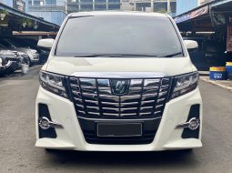 Toyota Alphard SC Premium Sound 2016 Putih Murah