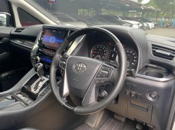 Toyota Alphard SC Premium Sound 2016 Putih Murah 10