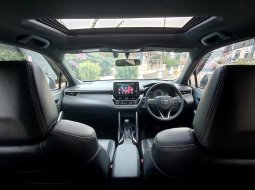 Toyota Corolla Cross 1.8 Hybrid A/T 2021 putih km31ribu cash kredit proses bisa dibantu 20