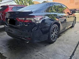 Toyota Camry V 2.5 AT ( Matic ) 2023 Hitam Km 8rban Siap Pakai 5