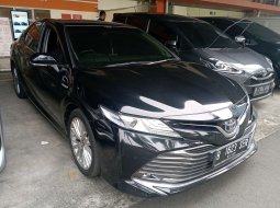 Toyota Camry 2.5 Hybrid 2019 Hitam
