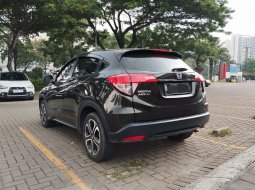 Honda HR-V 1.5L E CVT Special Edition 2019 Hijau Olive Metalik 13