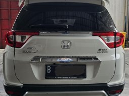 Honda BRV E Prestige A/T ( Matic ) 2018/ 2019 Putih Good Condition 4