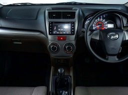Daihatsu Xenia 1.3 R AT 2018  - Mobil Murah Kredit 4