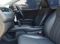 Honda HR-V 1.5L E CVT Matic 2018 Putih 9