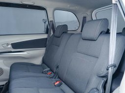 JUAL Daihatsu Xenia 1.3 R AT 2019 Silver 7