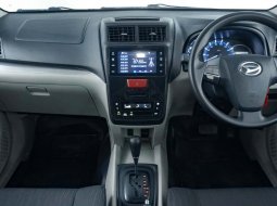 JUAL Daihatsu Xenia 1.3 R AT 2019 Silver 8