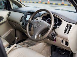 Toyota Kijang Innova 2.0 G 2008 Hitam 10