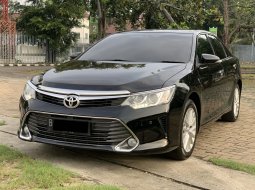 Toyota Camry 2.5 V