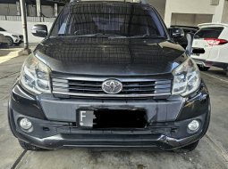 Toyota Rush G AT ( Matic ) 2016 Hitam Km Low 58rban plat bogor