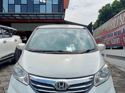 Honda Freed PSD Matic Tahun 2013 Kondisi Mulus Terawat Istimewa