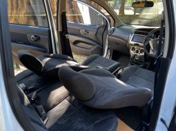Nissan Grand Livina XV 2017 mulus standar tangan pertama 6