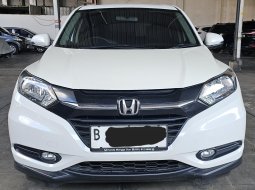 Honda HRV S A/T ( Matic ) 2018 Putih Mulus KM 81rban Good Condition