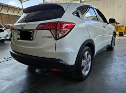 Honda HRV S AT ( Matic ) 2018 Putih Km 81rban plat jakarta 5