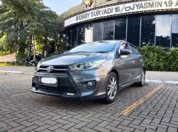 Toyota Yaris TRD Sportivo AT Matic 2016 Abu-abu